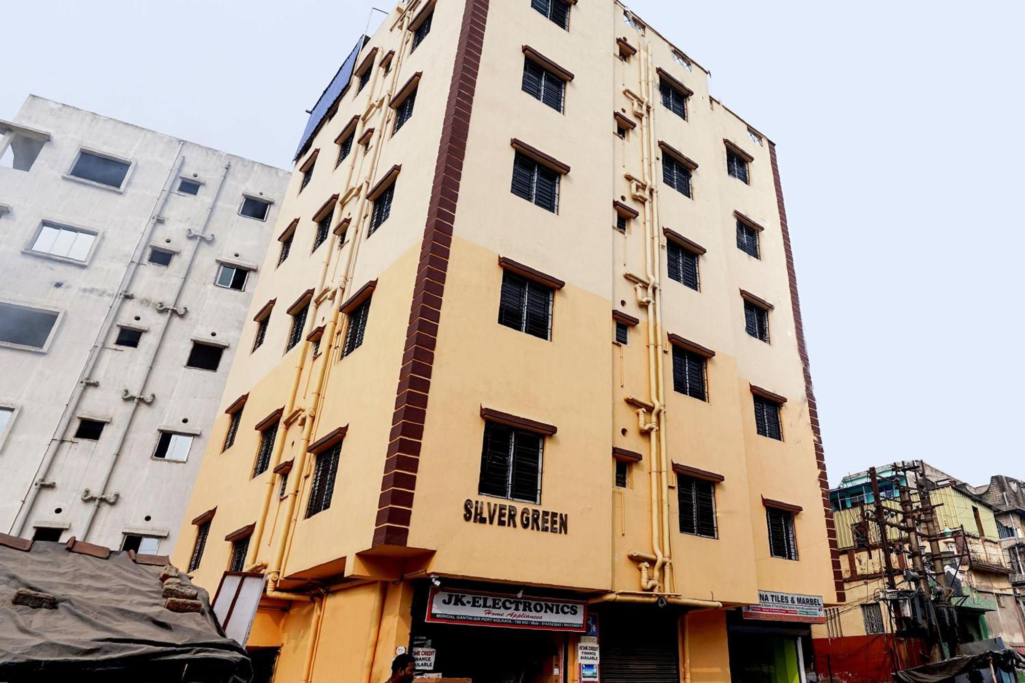 SPOT ON 64196 Silver Green Calcutta Buitenkant foto